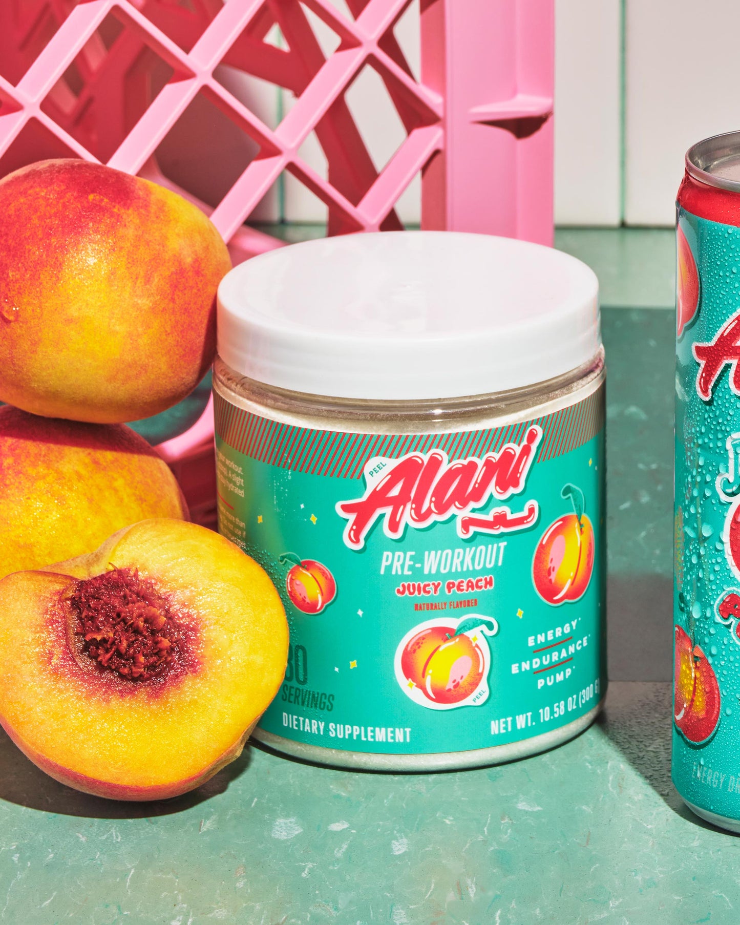 pre-workout-juicy-peach-30-servings-x9 old_ProductPagePWOLifestyle3_77022674-d0da-499a-8941-6c66b1f93261.jpg